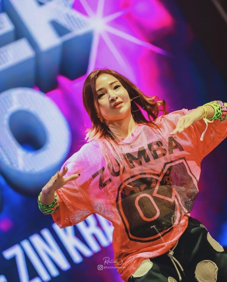 Apink Sisila: Menebarkan Energi Positif Lewat Zumba