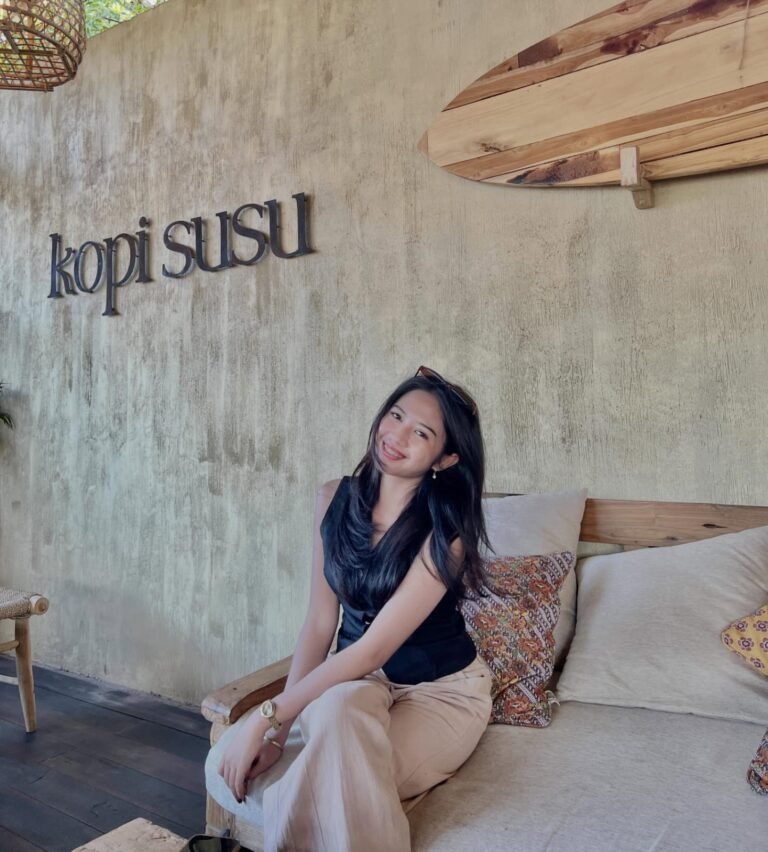 Tacinn, Kreatif di Dunia Fashion dengan Percaya Diri dan Konsisten Berkarya
